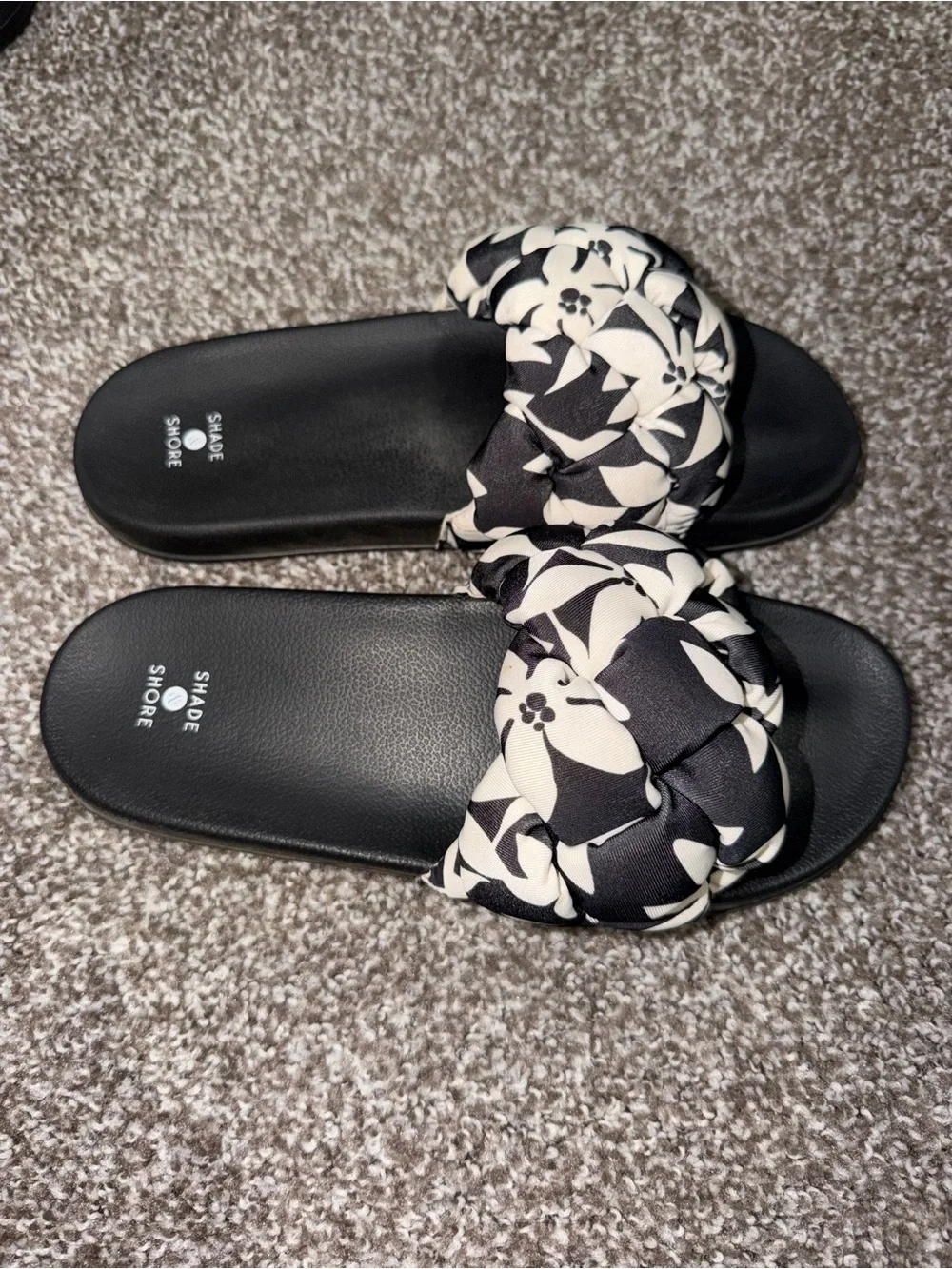 Shade & Shore Black and White Floral Braided Slide Sandals